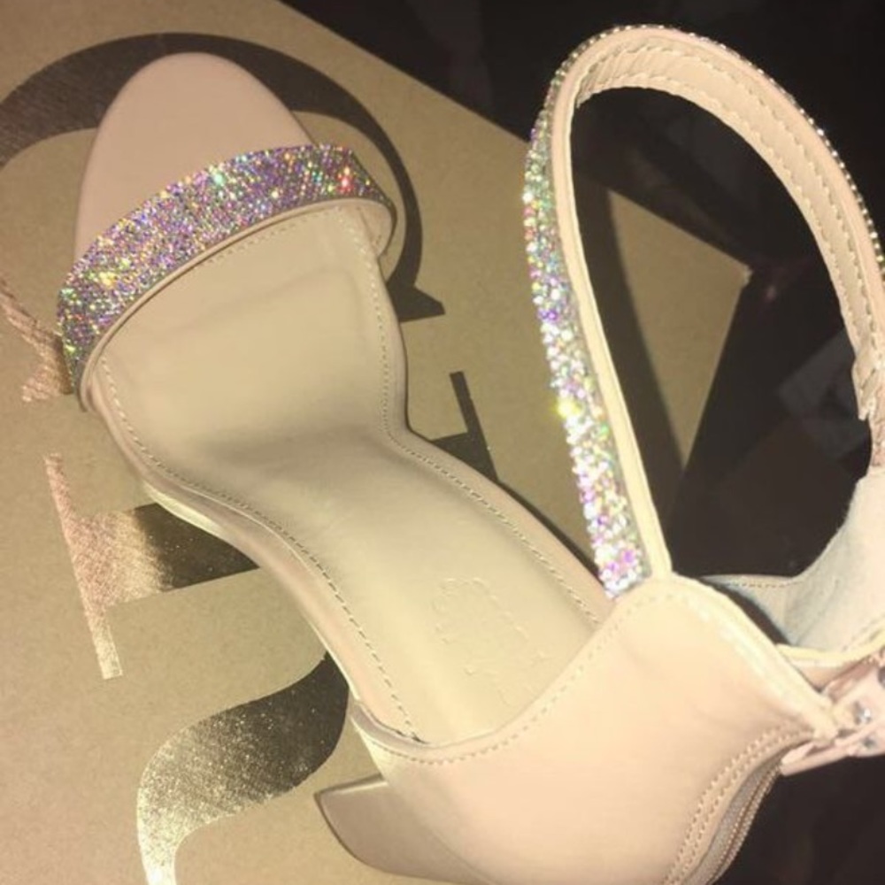 Size 9 heels